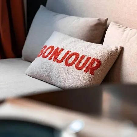 Cocon Clermontois - Moderne Et Cosy شقة *